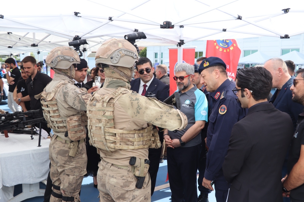 YALOVA’DA BİLİM VE SANAT ŞÖLENİ: TEDFEST 2026 YÜZLERCE ÖĞRENCİYİ GELECEĞİN DÜNYASIYLA BULUŞTURDU