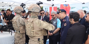 YALOVA’DA BİLİM VE SANAT ŞÖLENİ: TEDFEST 2026 YÜZLERCE ÖĞRENCİYİ GELECEĞİN DÜNYASIYLA BULUŞTURDU 94 YALOVA’DA BİLİM VE SANAT ŞÖLENİ: TEDFEST 2026 YÜZLERCE ÖĞRENCİYİ GELECEĞİN DÜNYASIYLA BULUŞTURDU