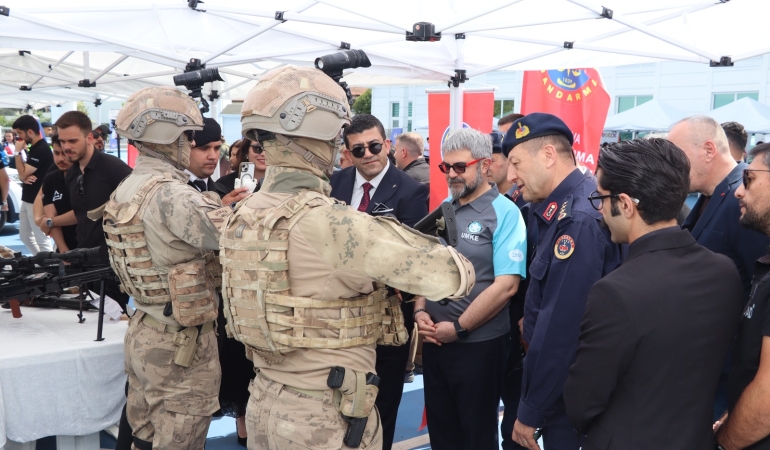 YALOVA’DA BİLİM VE SANAT ŞÖLENİ: TEDFEST 2026 YÜZLERCE ÖĞRENCİYİ GELECEĞİN DÜNYASIYLA BULUŞTURDU 1 YALOVA’DA BİLİM VE SANAT ŞÖLENİ: TEDFEST 2026 YÜZLERCE ÖĞRENCİYİ GELECEĞİN DÜNYASIYLA BULUŞTURDU