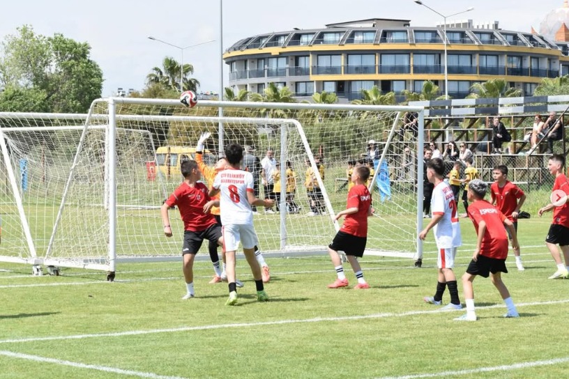 ÇİFTLİKKÖY BELEDİYESPOR U-12’LERİ INTERNATİONAL CUP HEYECANI YAŞADI