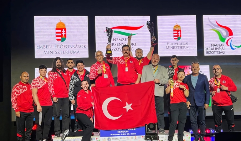 AVRUPA’DA TARİH YAZAN MİLLİLER! Türkiye, Avrupa Bilek Güreşi Şampiyonası’nda Madalyalara Ambargo Koydu