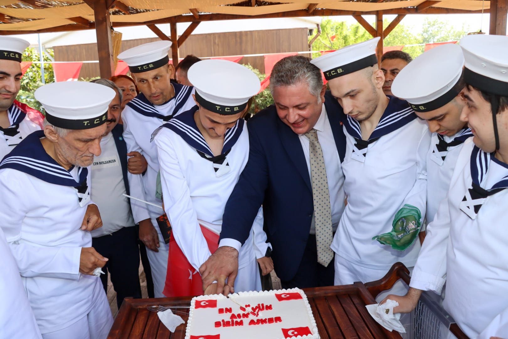 Başkan Mehmet Gürel, Temsili Askerlik Heyecanına Ortak Oldu
