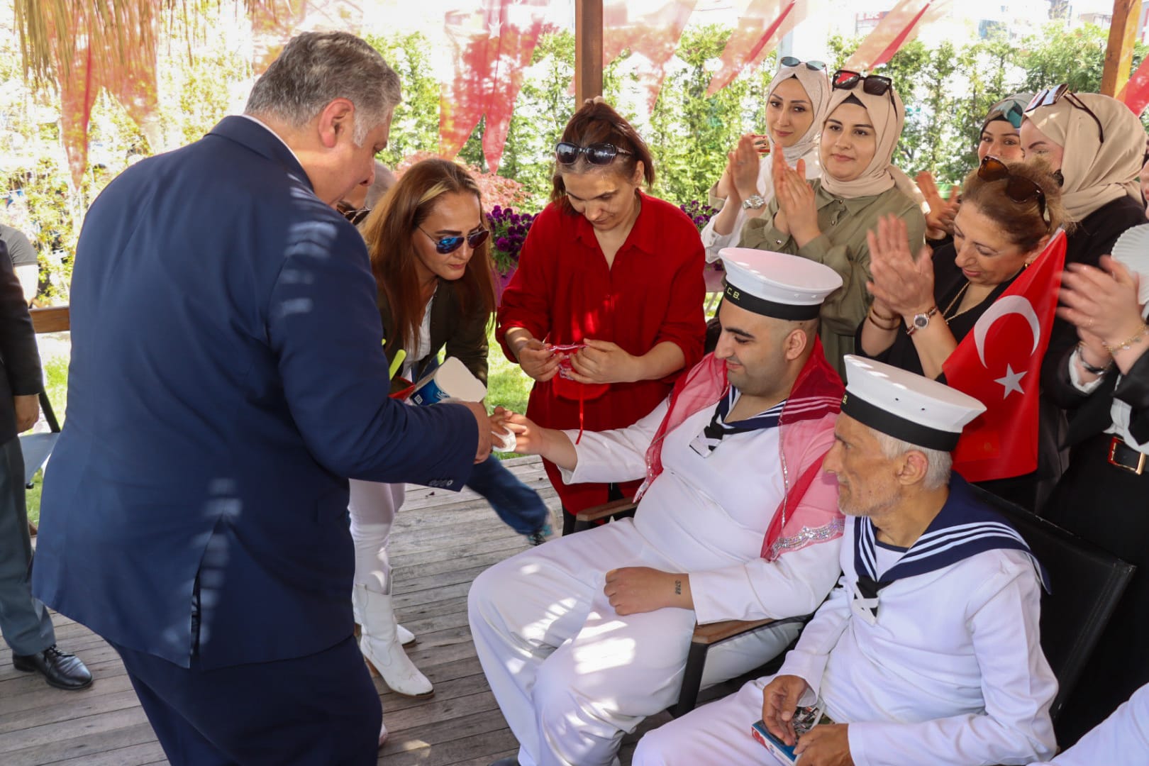 Başkan Mehmet Gürel, Temsili Askerlik Heyecanına Ortak Oldu