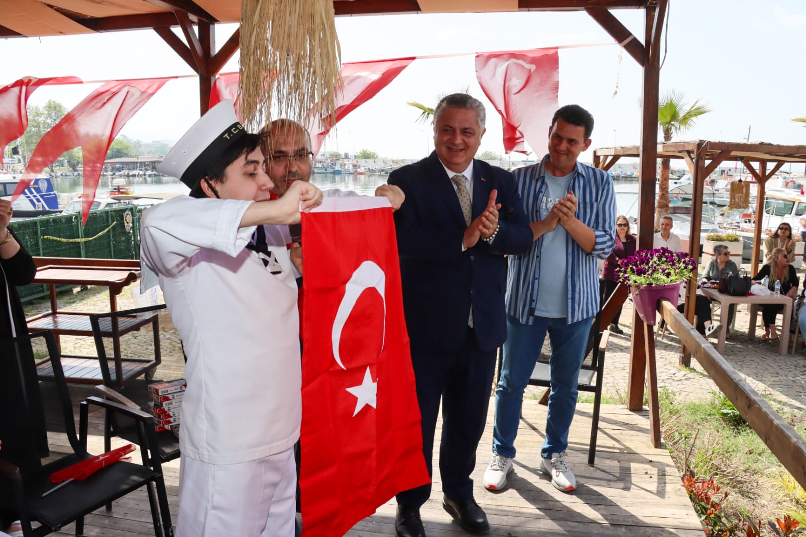 Başkan Mehmet Gürel, Temsili Askerlik Heyecanına Ortak Oldu