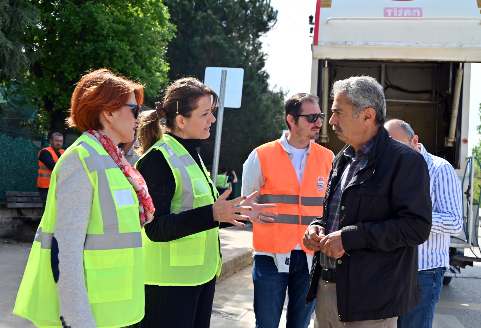 “Belediyem Mahallemde” Projesi İsmetpaşa Mahallesi’nde Sürdü