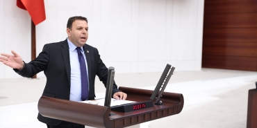 Ediz Ün: “Hayvancılık İthalat Sarmalında Can Çekişiyor”