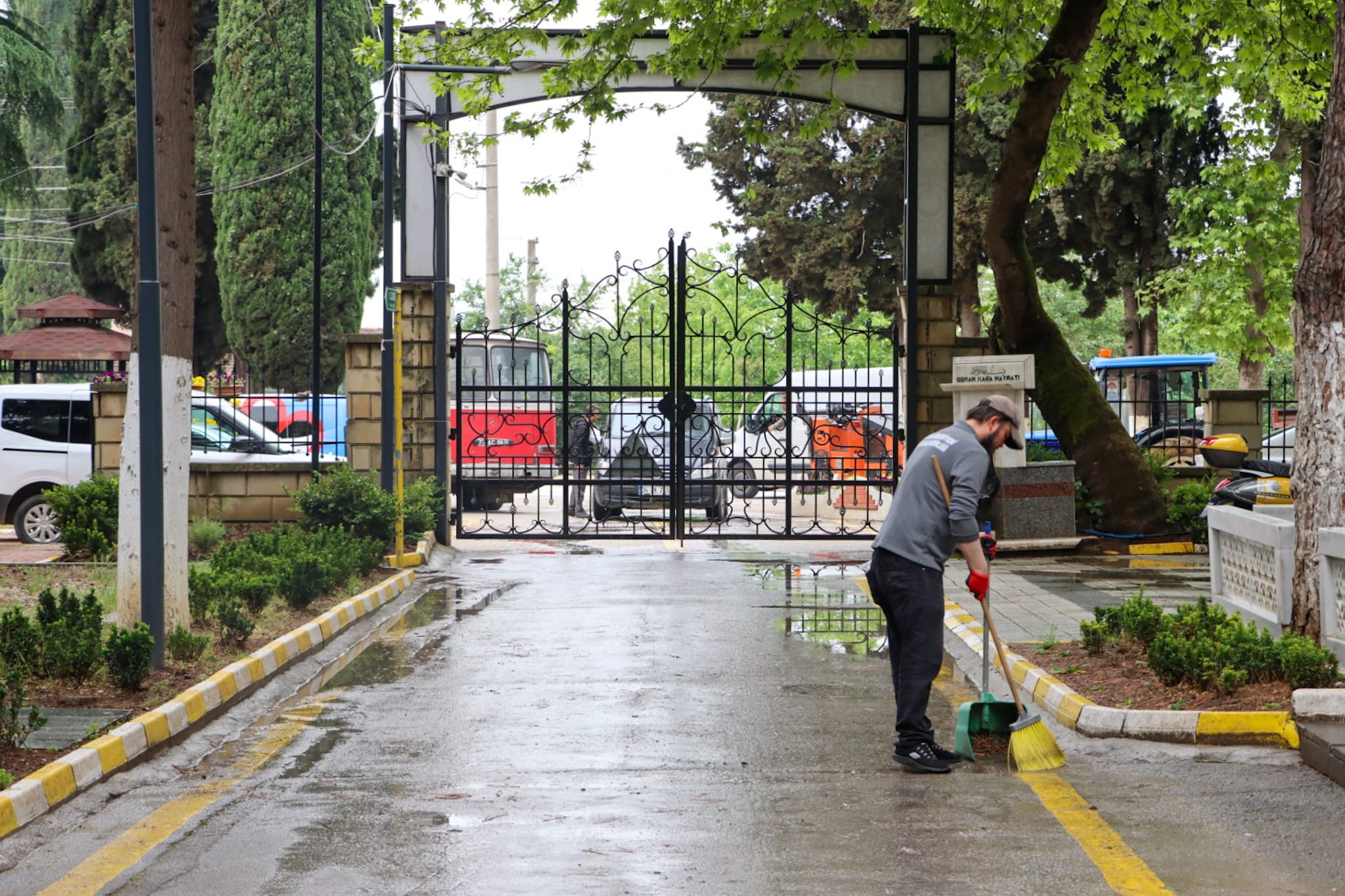 YALOVA ŞEHİR MEZARLIĞI KURBAN BAYRAMI’NA HAZIR: 6 YALOVA ŞEHİR MEZARLIĞI KURBAN BAYRAMI’NA HAZIR:
