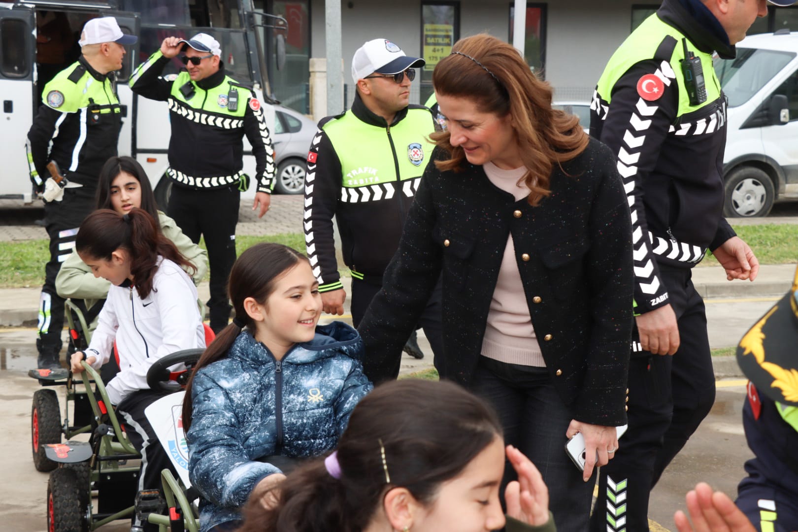 Çocuklar Trafik Bilincini Küçük Yaşta Kazanıyor: Yalova’da Uygulamalı Eğitimler Büyük İlgi Gördü