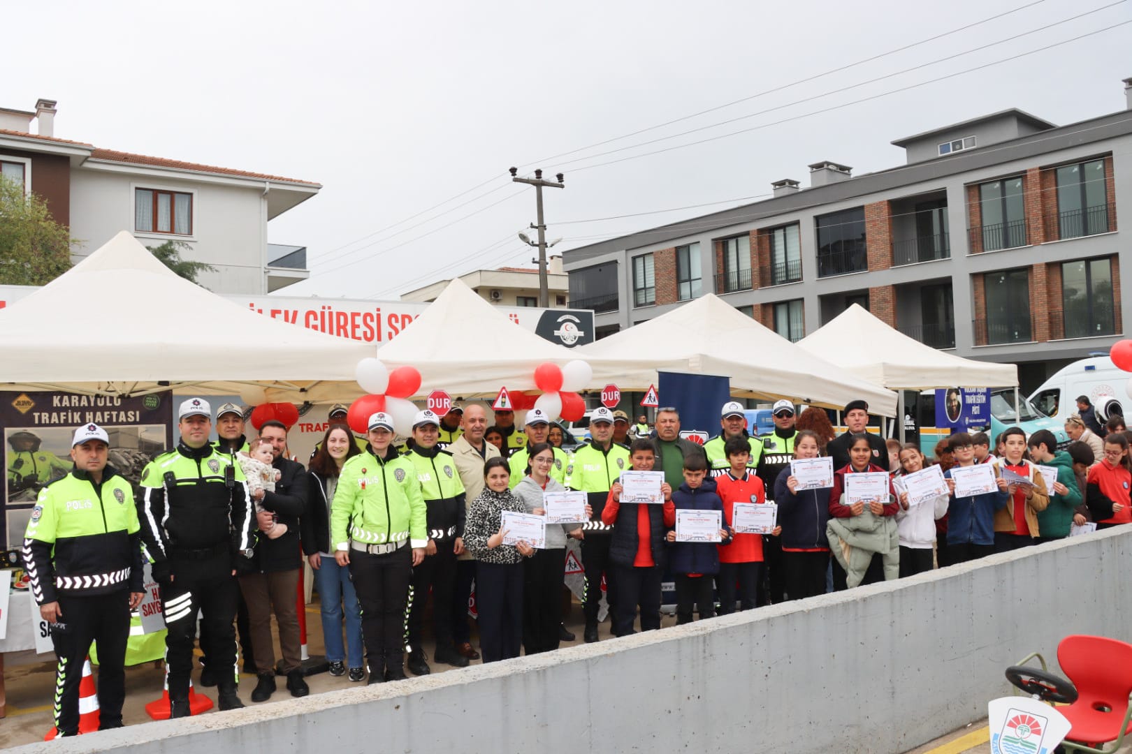 Çocuklar Trafik Bilincini Küçük Yaşta Kazanıyor: Yalova’da Uygulamalı Eğitimler Büyük İlgi Gördü