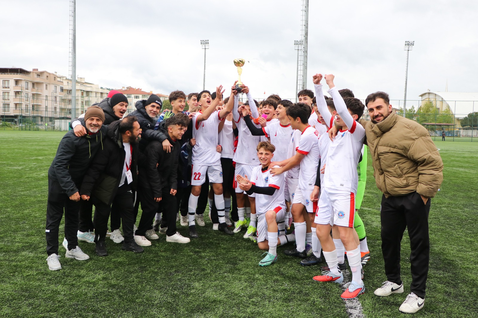 U-15’LERDE ŞAMPİYONLUK ÇİFTLİKKÖY’ÜN (1-0)