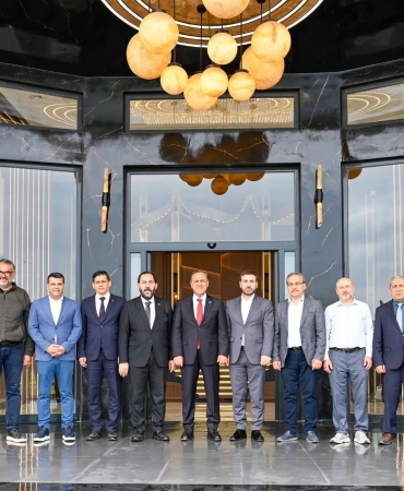 Vali Dr. Ahmet Hamdi Usta’dan Yatırım, Sanayi, Eğitim ve Milli Değerler İçin Yoğun Tempo 10 Vali Dr. Ahmet Hamdi Usta’dan Yatırım, Sanayi, Eğitim ve Milli Değerler İçin Yoğun Tempo