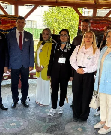 ÇİFTLİKKÖY’DE ATIKLAR SANATA DÖNÜŞTÜ