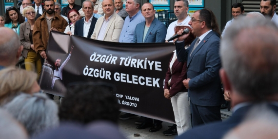 CHP Yalova Bayramlaşmada Tek Yürek Oldu: “Mücadeleyi Birlikte Büyüteceğiz” 54 CHP Yalova Bayramlaşmada Tek Yürek Oldu: “Mücadeleyi Birlikte Büyüteceğiz”