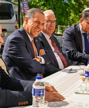 Vali Dr. Ahmet Hamdi Usta Sugören Köyü’nde Talepleri Dinledi 5 Vali Dr. Ahmet Hamdi Usta Sugören Köyü’nde Talepleri Dinledi