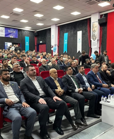BAHÇEKAPILI GENÇLERLE BULUŞTU: TÜGVA YALOVA’DA GÖREV DEĞİŞİMİ