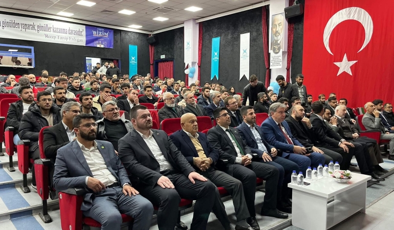 BAHÇEKAPILI GENÇLERLE BULUŞTU: TÜGVA YALOVA’DA GÖREV DEĞİŞİMİ