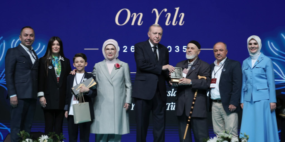 “Aileyle Yükselen Türkiye: 2026-2035 Aile ve Nüfus On Yılı Vizyonu Açıklandı”