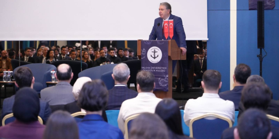 Yalova Üniversitesi’nde Denizcilik Kariyer Günü Yoğun İlgi Gördü