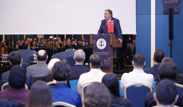 Yalova Üniversitesi’nde Denizcilik Kariyer Günü Yoğun İlgi Gördü