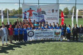 Lise Öğrencileri Sahada Buluştu: “Gençler Sporda, Gelecek Emniyette” Turnuvası Büyük İlgi Gördü