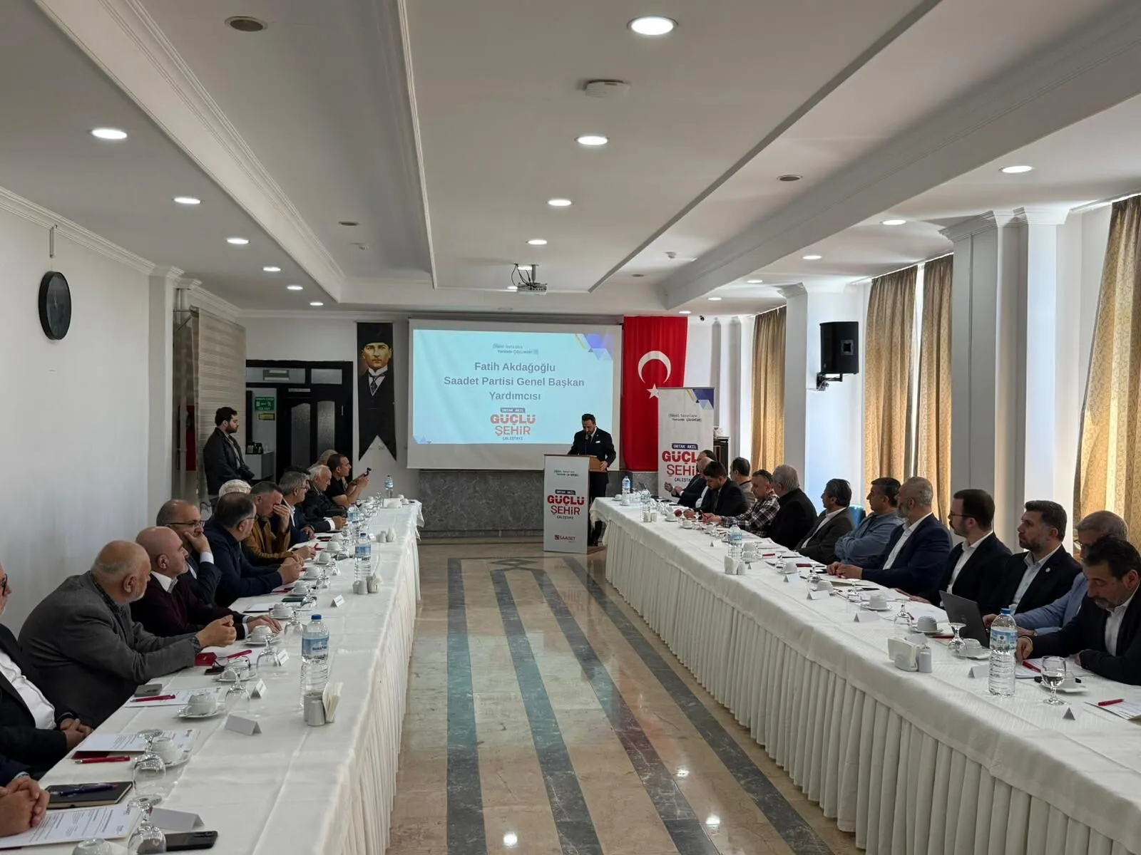 Saadet Partisi’nden Yalova’da “Ortak Akıl, Güçlü Şehir” Çalıştayı: Kentin Geleceği Masaya Yatırıldı