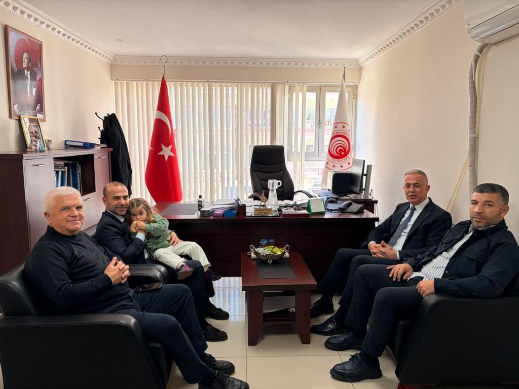 AK Parti Yalova Teşkilatından Ticaret İl Müdürlüğü’ne Ziyaret