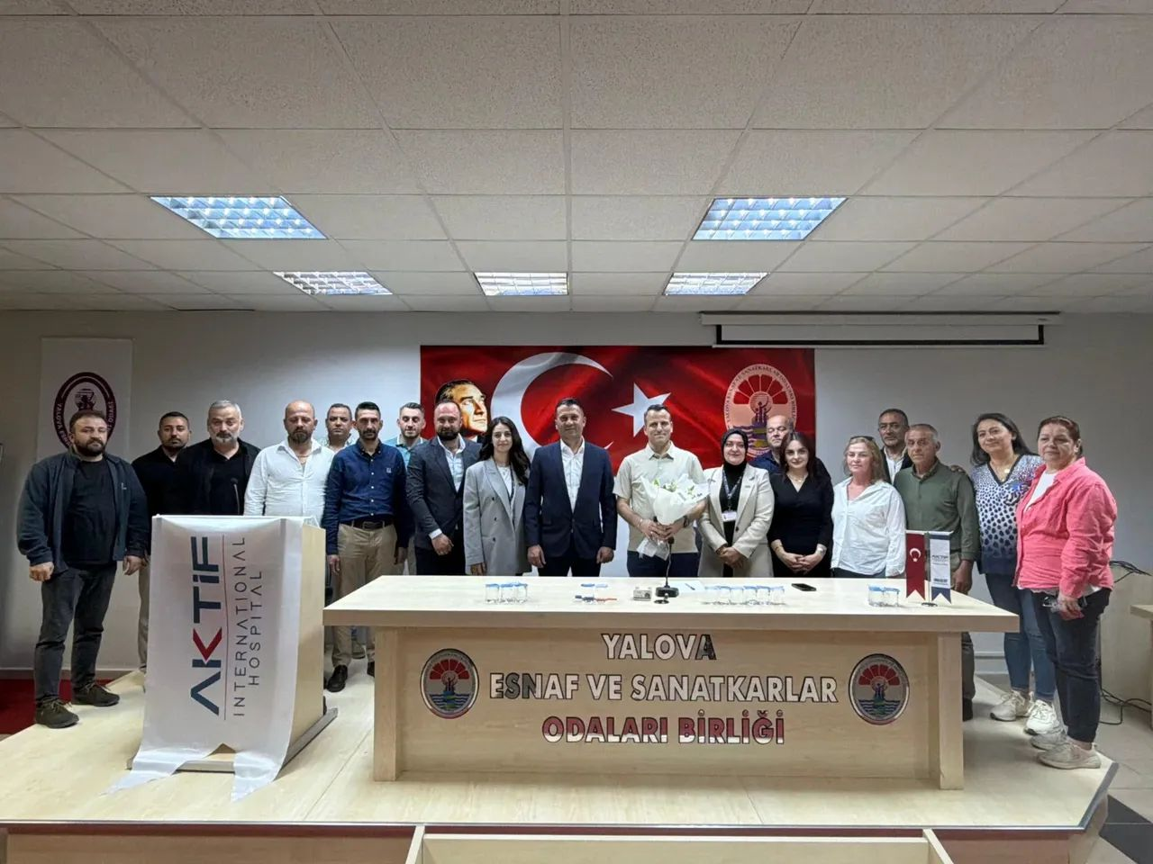 Yalova Esnafı Kalp Krizi Belirtileri Seminerinde Bilgilendirildi
