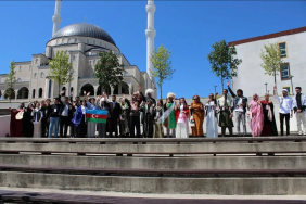 “Yılın Annesi” Ödülü Lale Dondurmacıoğulları’na Takdim Edildi 3 thumbnail