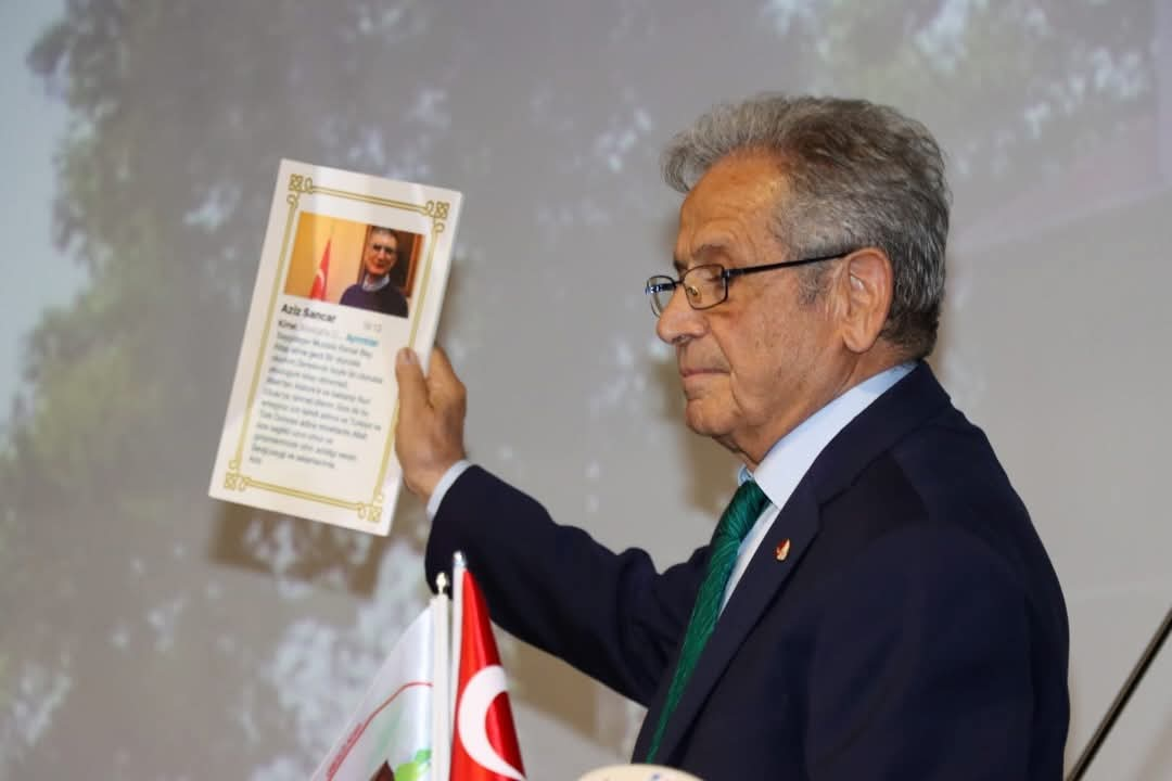 “Atatürk’ün Kütüphane Müdürünün Oğlundan Yalova’da Tarihe Işık Tutan Söyleşi”