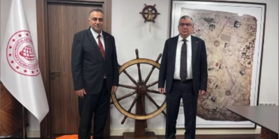 Dr. Murat Akpınar’dan Bakan Yardımcısı Durmuş Ünüvar’a Ziyaret 21 Dr. Murat Akpınar’dan Bakan Yardımcısı Durmuş Ünüvar’a Ziyaret