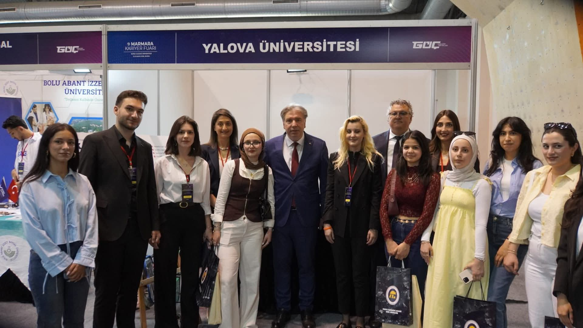 Yalova Üniversitesi, MARMARAKAF’ta Geleceğin Kariyer Köprülerini Güçlendirdi