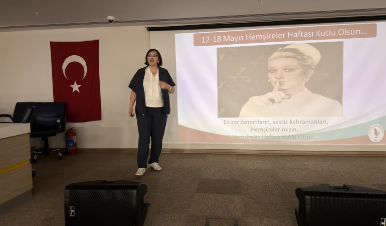 Yalova Eğitim ve Araştırma Hastanesi’nde İletişim Eğitimi Düzenlendi 1 Yalova Eğitim ve Araştırma Hastanesi’nde İletişim Eğitimi Düzenlendi