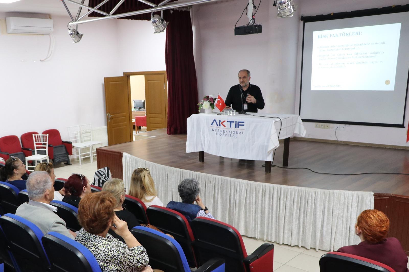 Çiftlikköy’de Kalp Sağlığı Seminerine Yoğun İlgi