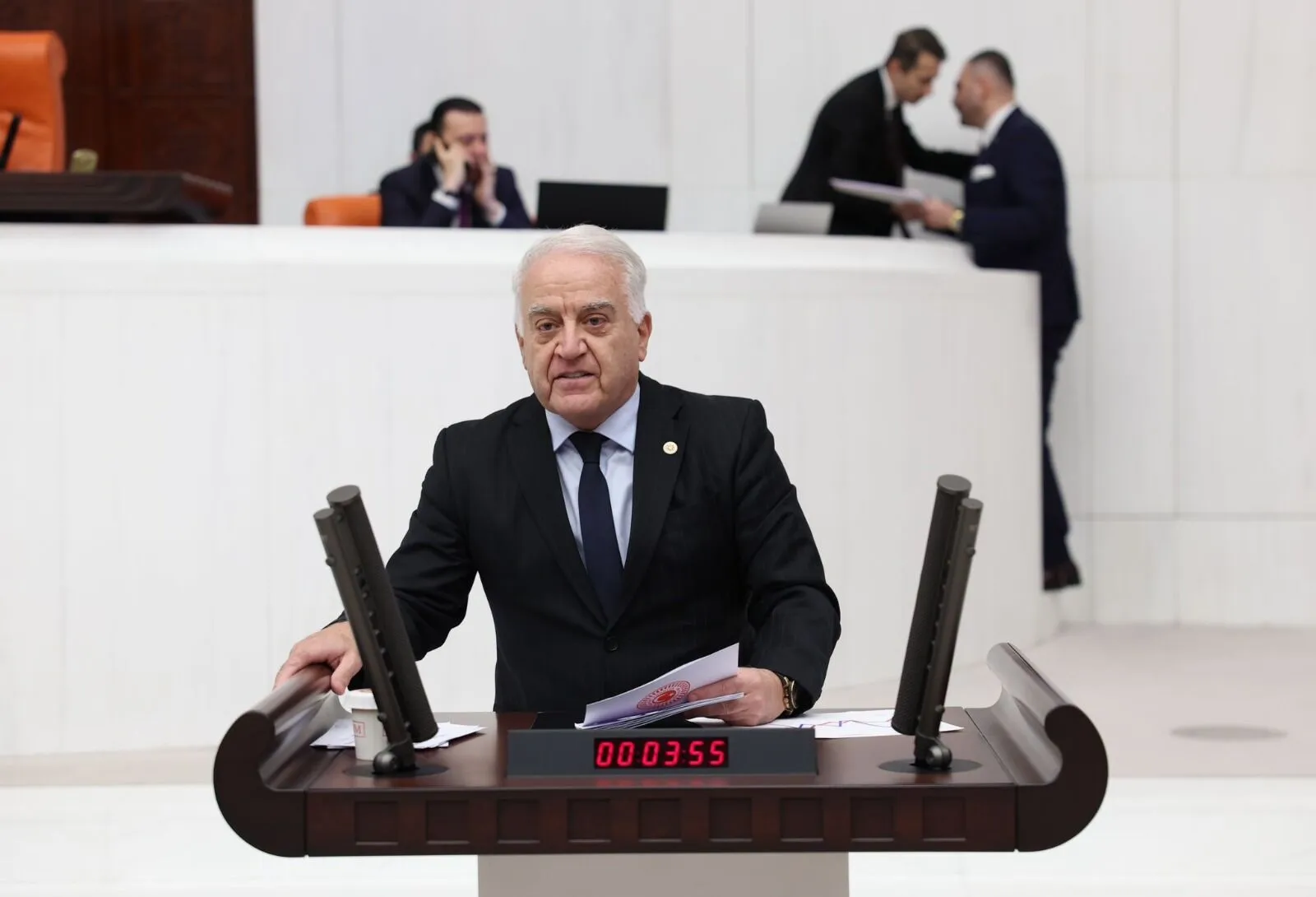 Tahsin Becan’dan Çarpıcı Açıklamalar: “Türkiye On Misli Fakirleşti, Çözüm Parlamenter Sisteme Dönüş” 4 Tahsin Becan’dan Çarpıcı Açıklamalar: “Türkiye On Misli Fakirleşti, Çözüm Parlamenter Sisteme Dönüş”