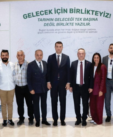 14 Mayıs Dünya Çiftçiler Günü’nde Tarım Liderleri Aynı Çatıda Buluştu: Yalova Genç Tarım Platformu Projesi Türkiye Gündemine Taşındı