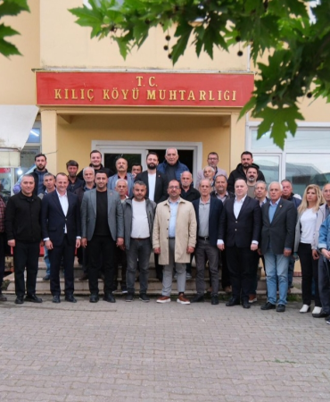 CHP’DEN ÇİFTLİKKÖY KÖYLERİNE SAHA ÇIKARMASI: “SORUNLARI YERİNDE DİNLİYOR, ÇÖZÜM İÇİN NOT ALIYORUZ”