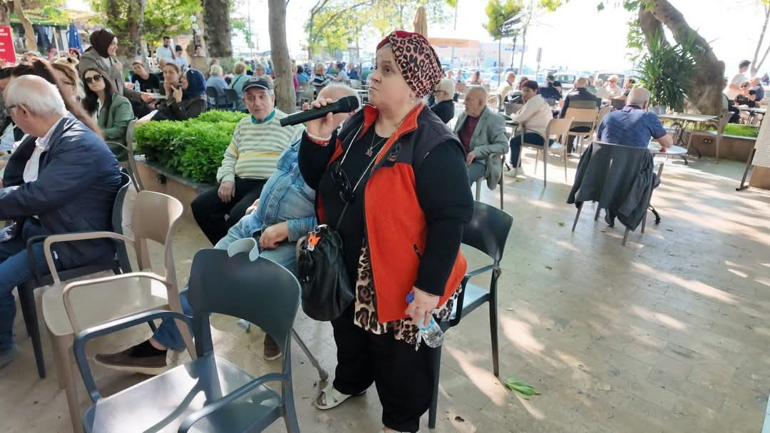 ÇINARCIK’TA SAĞLIK FARKINDALIĞI ATAĞI: AKUT VE KRONİK AĞRI YÖNETİMİ SEMİNERİ YOĞUN KATILIMLA GERÇEKLEŞTİ 12 ÇINARCIK’TA SAĞLIK FARKINDALIĞI ATAĞI: AKUT VE KRONİK AĞRI YÖNETİMİ SEMİNERİ YOĞUN KATILIMLA GERÇEKLEŞTİ