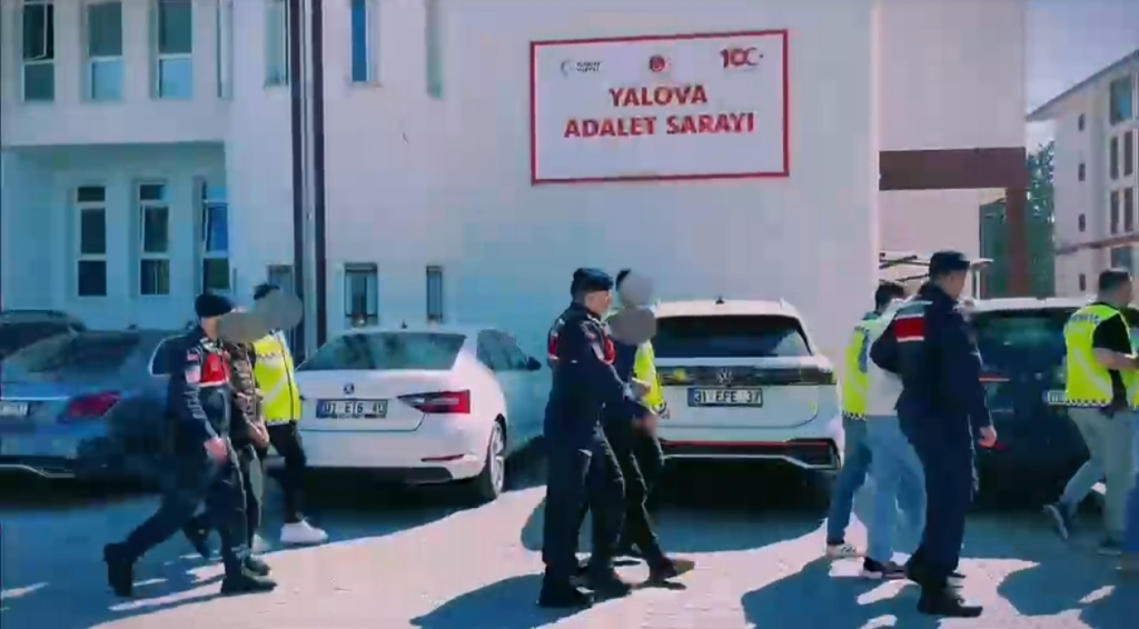 Yalova’da Göçmen Kaçakçılığı Operasyonu: 6 Aylık Takip Sonucu 3 Tutuklama