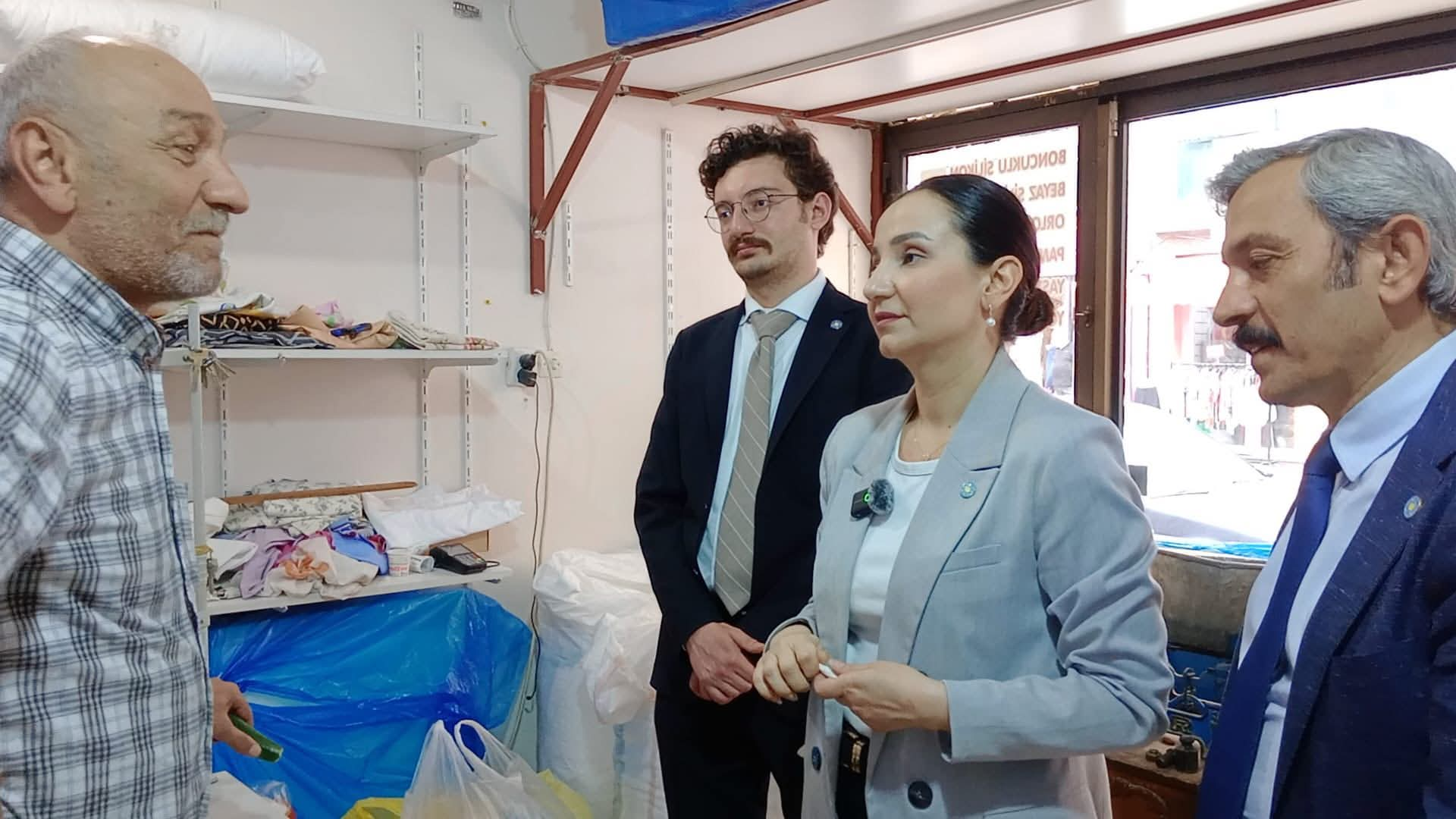 İYİ Parti Yalova Teşkilatı’ndan “Sahadan Sandığa” Hamlesi: Eğitim Programı ve Esnaf Ziyaretleriyle Güçlü Mesaj