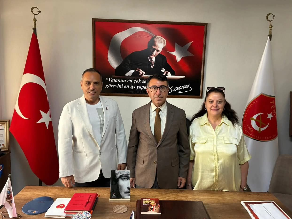 Zafer Partisi Yalova’dan TEMAD, Sivil Toplum Kuruluşları ve Laledere Köyü’ne Ziyaret: “Milli Değerlerde Birlik Mesajı”