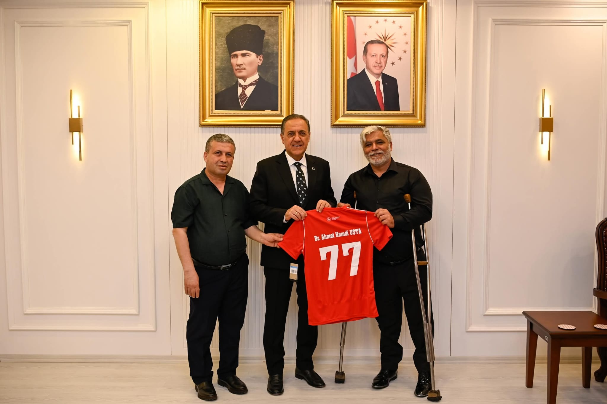 Yalova Valisi Dr. Ahmet Hamdi Usta’dan Yoğun Diplomasi Trafiği: Spor, Eğitim, Sanayi ve Uluslararası İş Birliği Masaya Yatırıldı