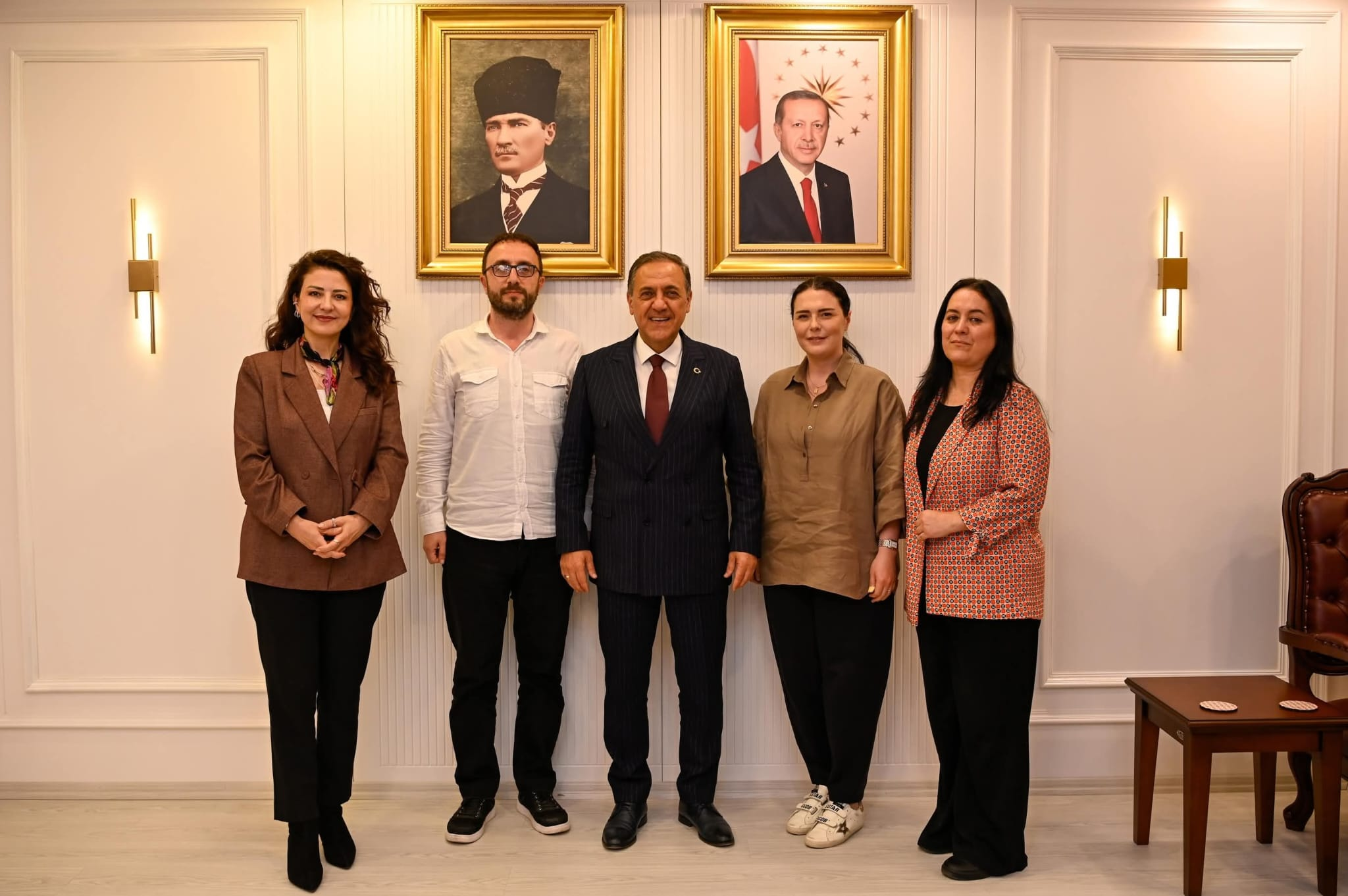 Yalova Valisi Dr. Ahmet Hamdi Usta’dan Yoğun Diplomasi Trafiği: Spor, Eğitim, Sanayi ve Uluslararası İş Birliği Masaya Yatırıldı