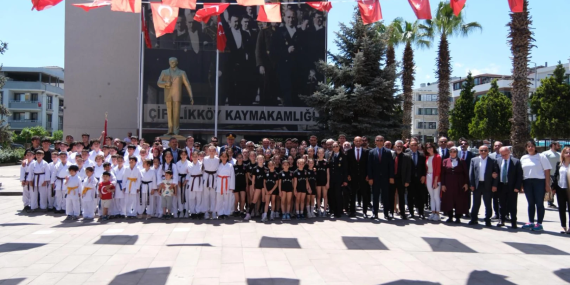 ÇİFTLİKKÖY’DE 19 MAYIS COŞKUSU YAŞANDI
