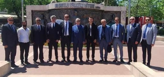 MHP Yalova Teşkilatı 19 Mayıs Törenlerinde Tam Kadro Yer Aldı 6 MHP Yalova Teşkilatı 19 Mayıs Törenlerinde Tam Kadro Yer Aldı