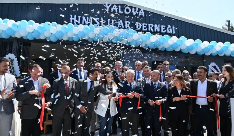 Yalova Hınıslılar Derneği Yeni Hizmet Binasını Yoğun Katılımla Açtı