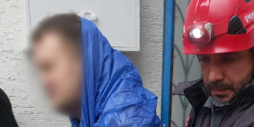 Odunluk Çöktü, Vatandaş Enkaz Altında Mahsur Kaldı 91 Odunluk Çöktü, Vatandaş Enkaz Altında Mahsur Kaldı