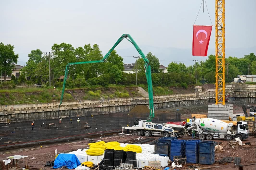  Vali Dr. Ahmet Hamdi Usta’dan Yatırım, Sanayi, Eğitim ve Milli Değerler İçin Yoğun Tempo