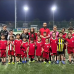 Yalova Demirspor’dan Geleceğe Yatırım: Çocuklar İçin Ücretsiz Spor Eğitimiyle Sağlıklı Nesiller Yetişiyor 21 Yalova Demirspor’dan Geleceğe Yatırım: Çocuklar İçin Ücretsiz Spor Eğitimiyle Sağlıklı Nesiller Yetişiyor