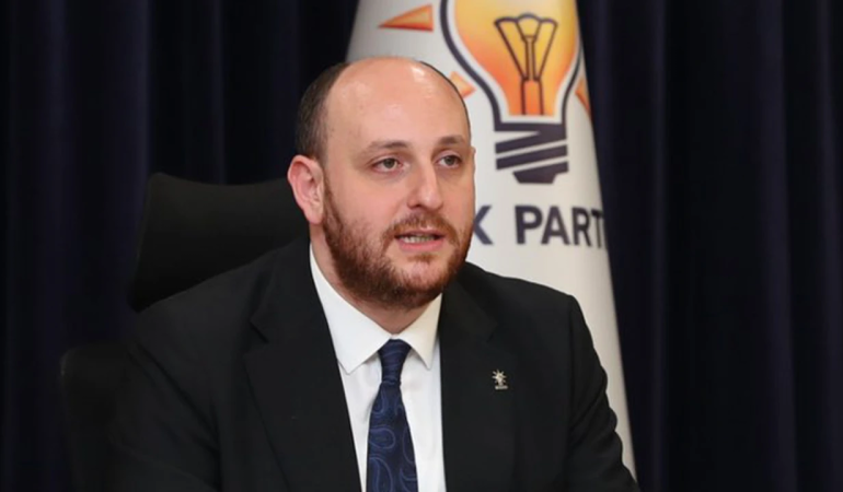 Ahmet Büyükgümüş’ten CHP Kurultay Tartışmalarına Sert Tepki: “Herkes Haddini Bilsin” 2 Ahmet Büyükgümüş’ten CHP Kurultay Tartışmalarına Sert Tepki: “Herkes Haddini Bilsin”