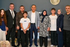 Yalova Valisi Dr. Ahmet Hamdi Usta’dan Şehit Ailelerine Bayram Ziyareti: “Emanetlerine Sahip Çıkmaya Devam Edeceğiz” 3 Yalova Valisi Dr. Ahmet Hamdi Usta’dan Şehit Ailelerine Bayram Ziyareti: “Emanetlerine Sahip Çıkmaya Devam Edeceğiz”